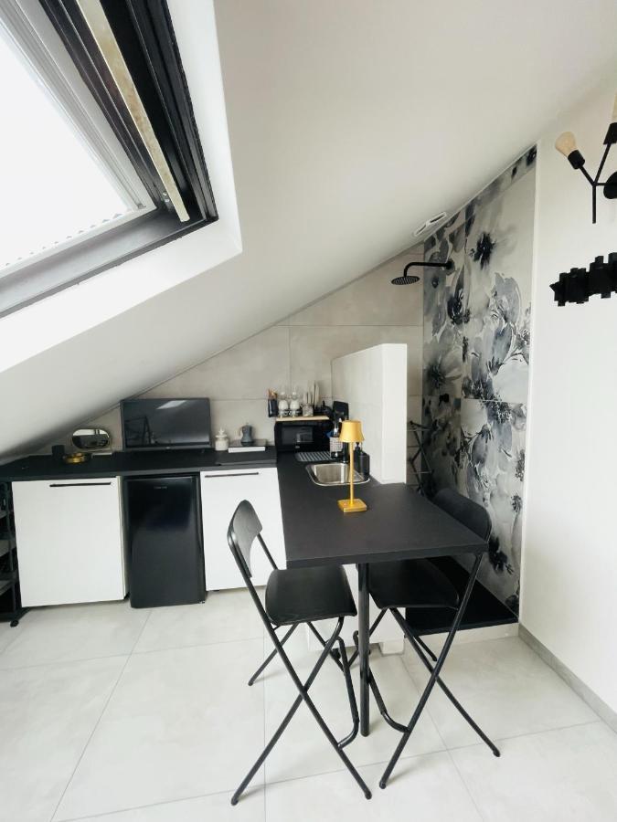 Lovely Mini Attic Apartment Rapallo Bagian luar foto