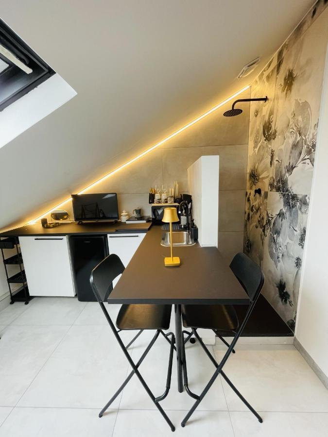 Lovely Mini Attic Apartment Rapallo Bagian luar foto